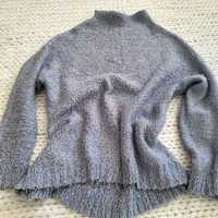 Sweterek Reserwed w rozmiarze S
