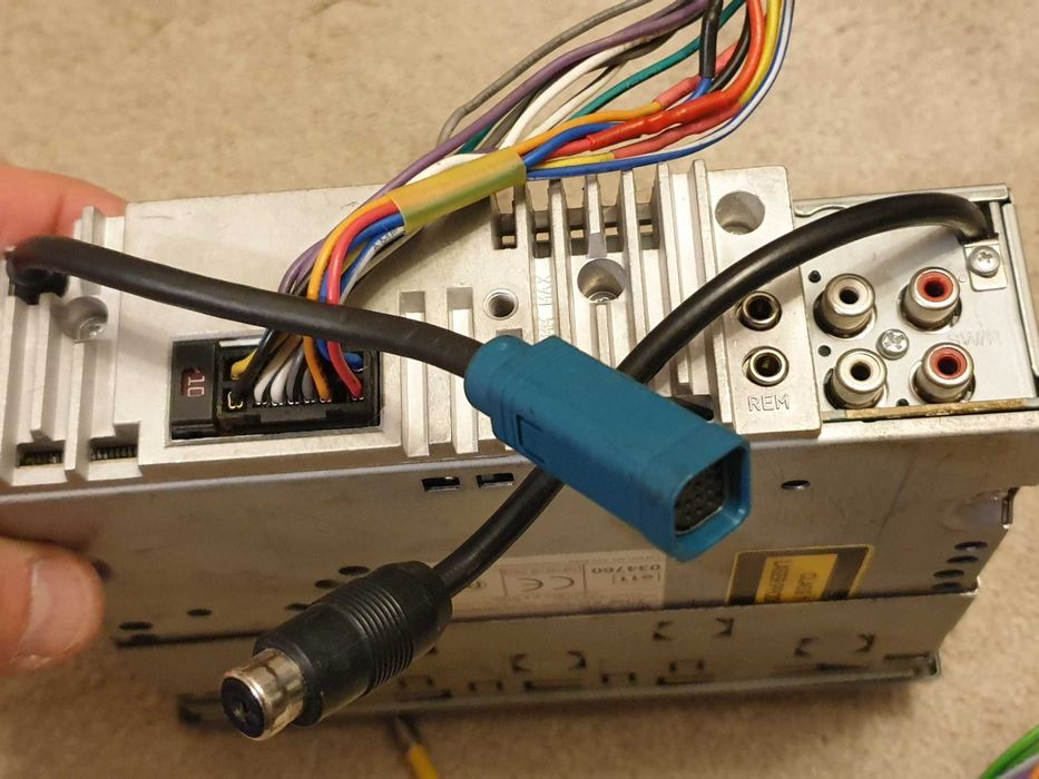 ALPINE CDE-126BT, Bluetooth, CD, ramki - b ładne