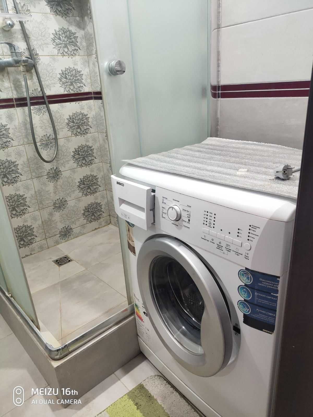 Продам 1 к. квартиру 4/9 эт., р-н метро " Бот. Сад", 39 м2, капремонт