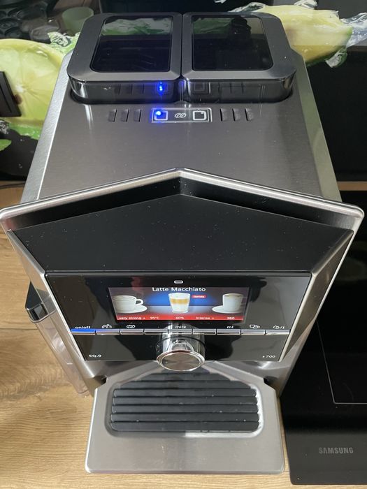 Ekspres cisnieniowy siemens eq 9 s700 ( jura bosch saeco krups )