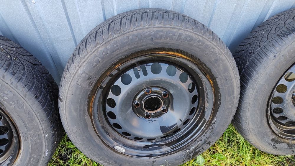 Koła - felgi z oponami zimowymi 15" 5x110 195/65r15 Opel Zafira Astra