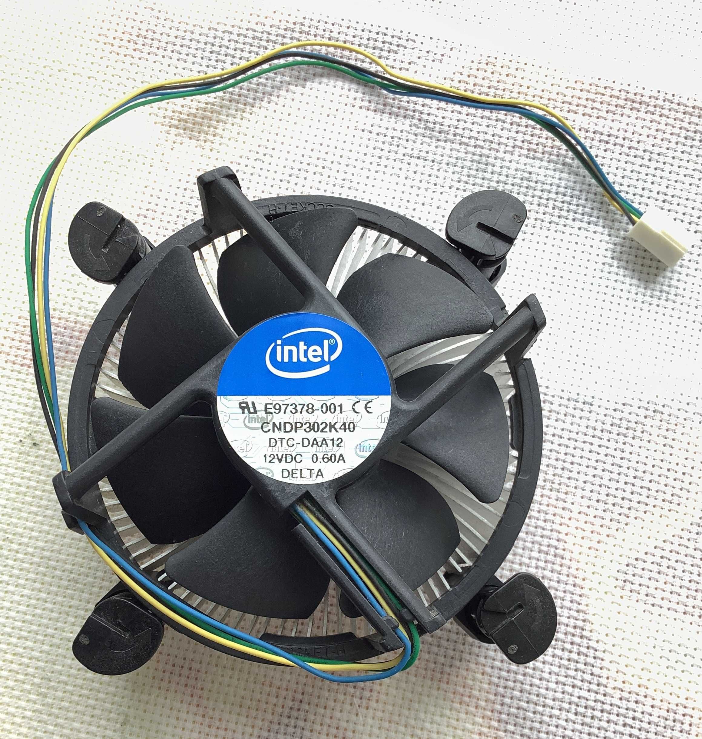 Кулер заводской Intel охлаждение процессора Socket LGA 1156 1155 1150