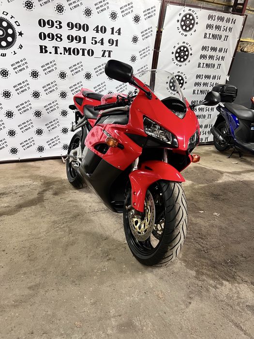 Японський мотоцикл Honda CBR1000RR 4200 км!!! без пробігу по Україні
