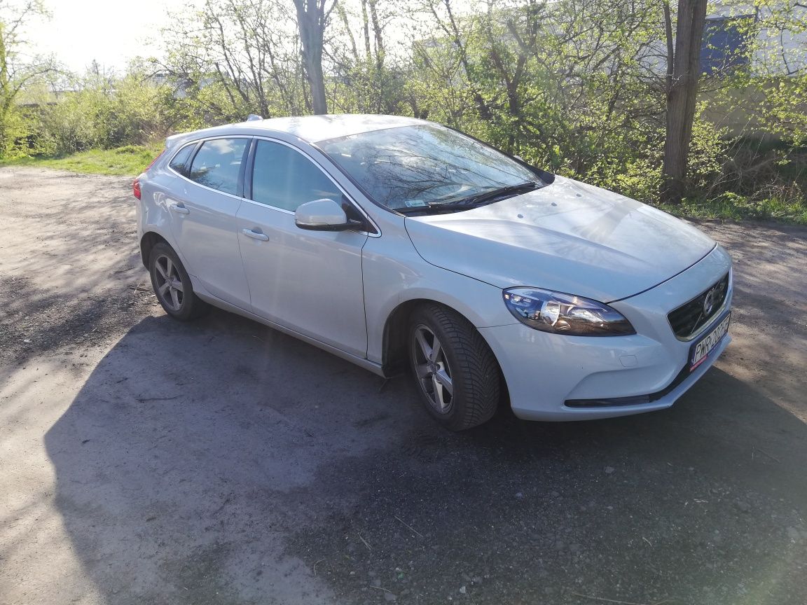 Volvo V40 2.0D D3 2012r.