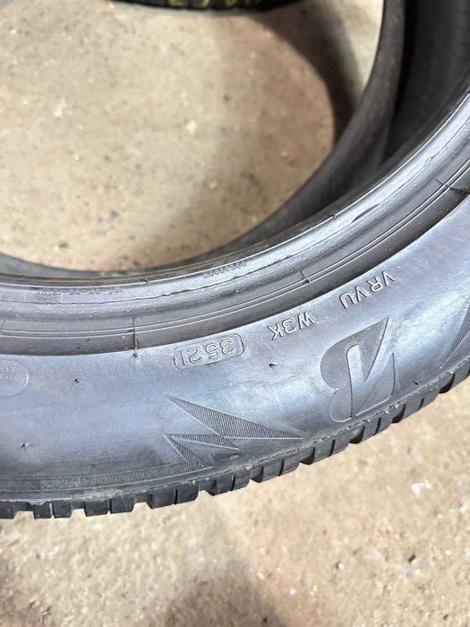 Шини Bridgestone Blizzak LM005 255/50 R19 зимові CA163