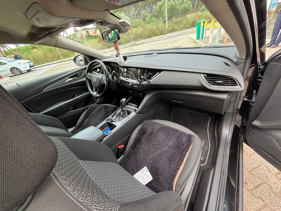 Opel insígnia 2018 impecável