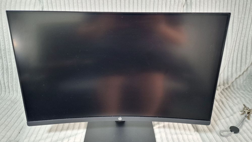 Monitor HP 27" Led Full HD 144hz Curved