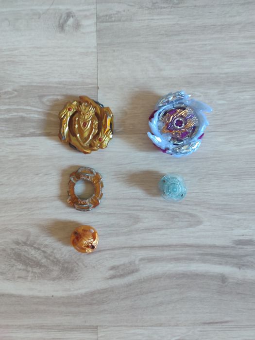 Бейблейд луйнор і ахілес