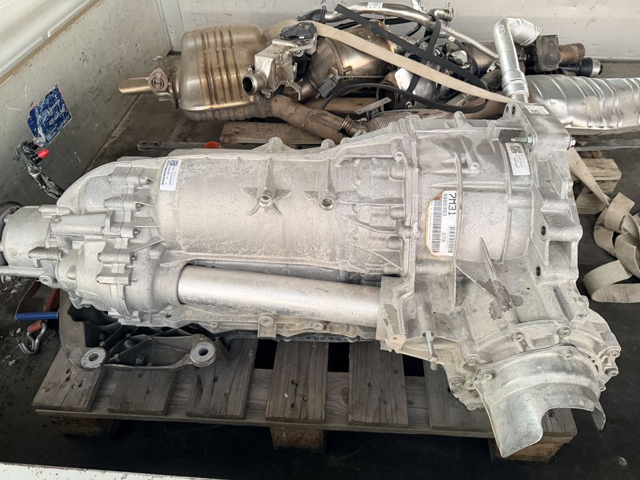 Skrzynia A4 B9 3.0TDi RJE jak nowa