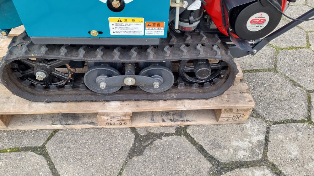 MARUYAMA HNJ-132B Rozdrabniacz spalinowy, rębak samojezdny gąsienice