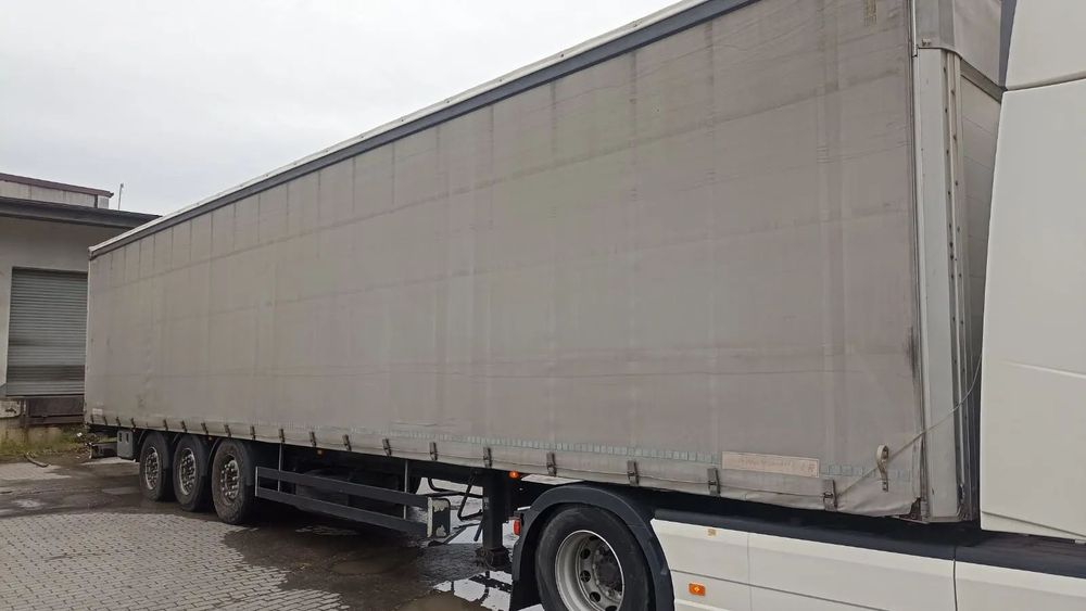 Schwarzmuller J-SERIE  24200 netto