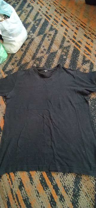 Футболка чоловіча