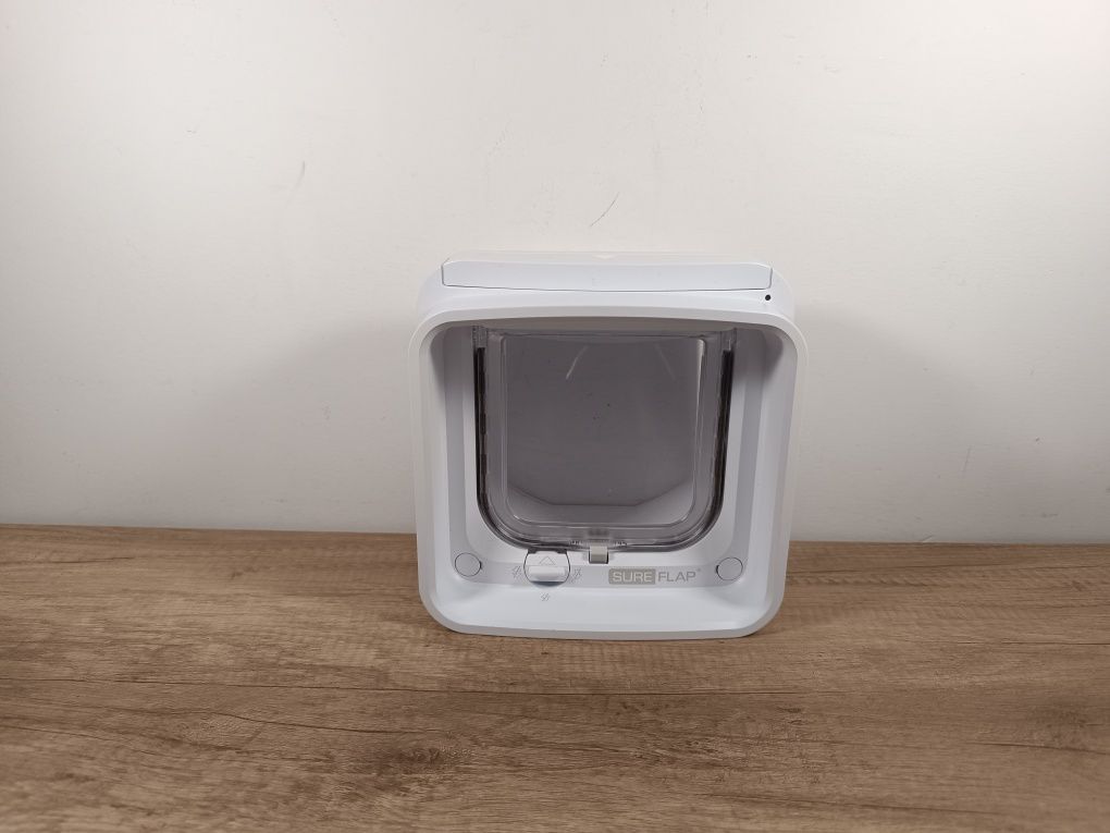 Klapka dla kotów z mikrochipem DualScan marki