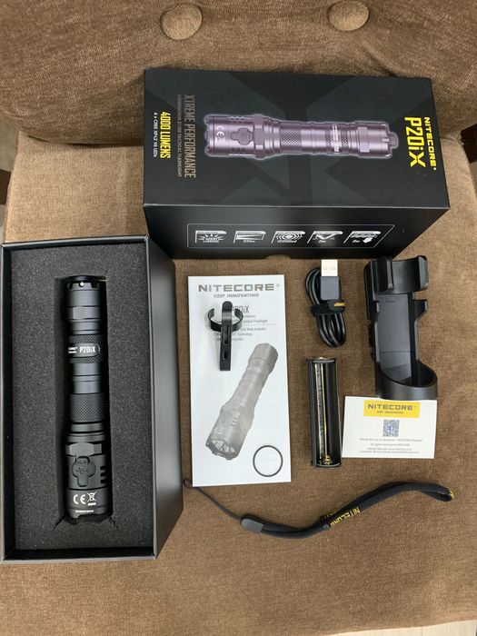 Nitecore P20iX Надпотужний тактичний ліхтар/4000люмен