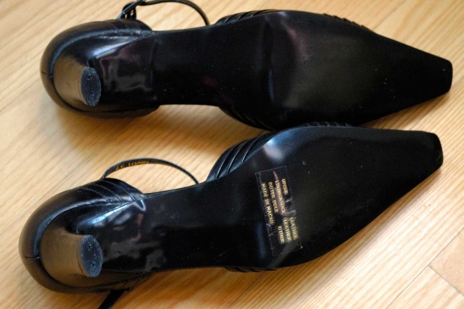 Buty BERTIE czarne, r. 37, skóra, wysoki obcas, otwarte boki, nowe