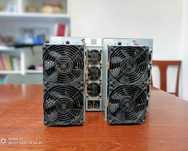 Máquinas de Bitcoin ANTMINER S19_90T (x2)