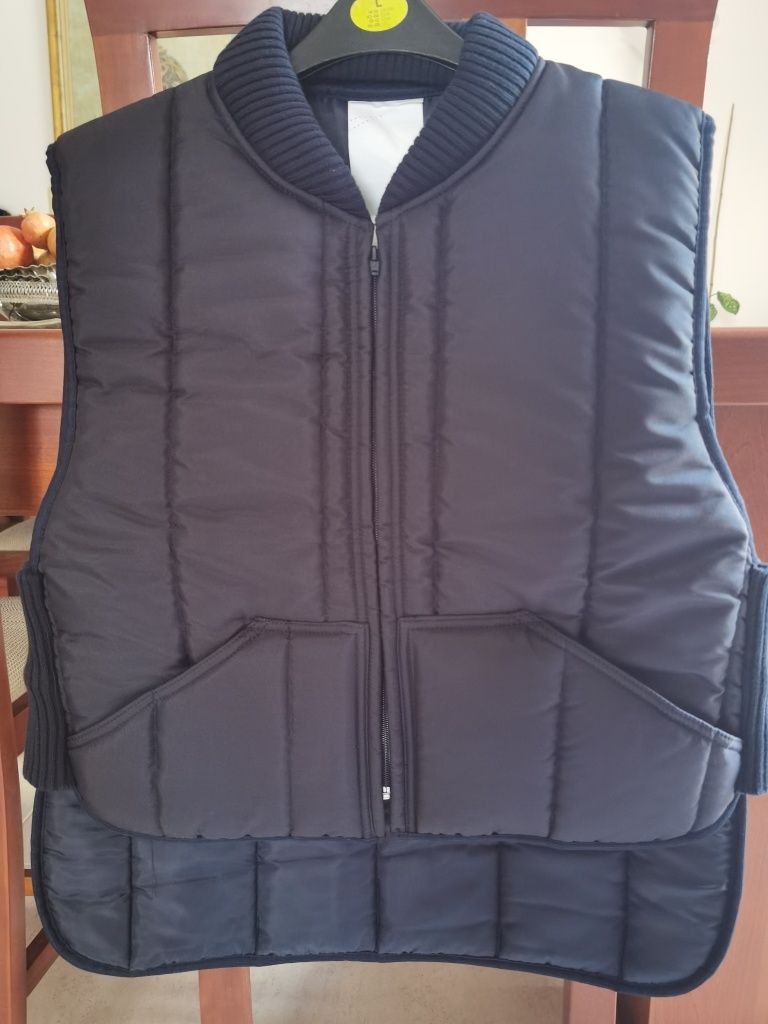 Blusão Refrigue wear L e colete S
