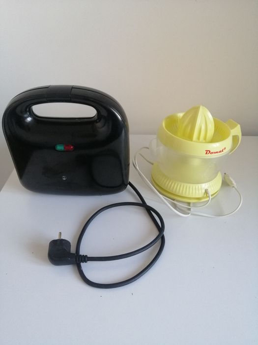 Бутербродниця, сендвічниця