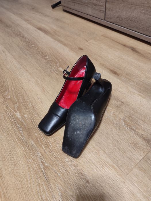 Sapatos salto alto vintage