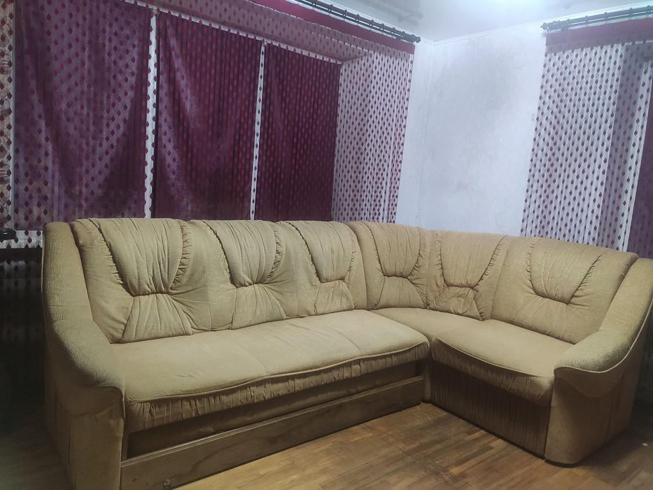 М'який уголок, диван