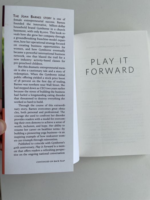 Livro - Play it Forward