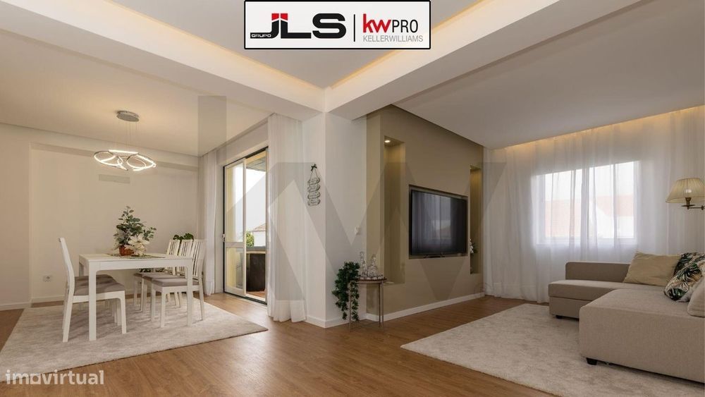 Apartamento T4 Remodelado com 253 m2 em São José, Ponta Delgada