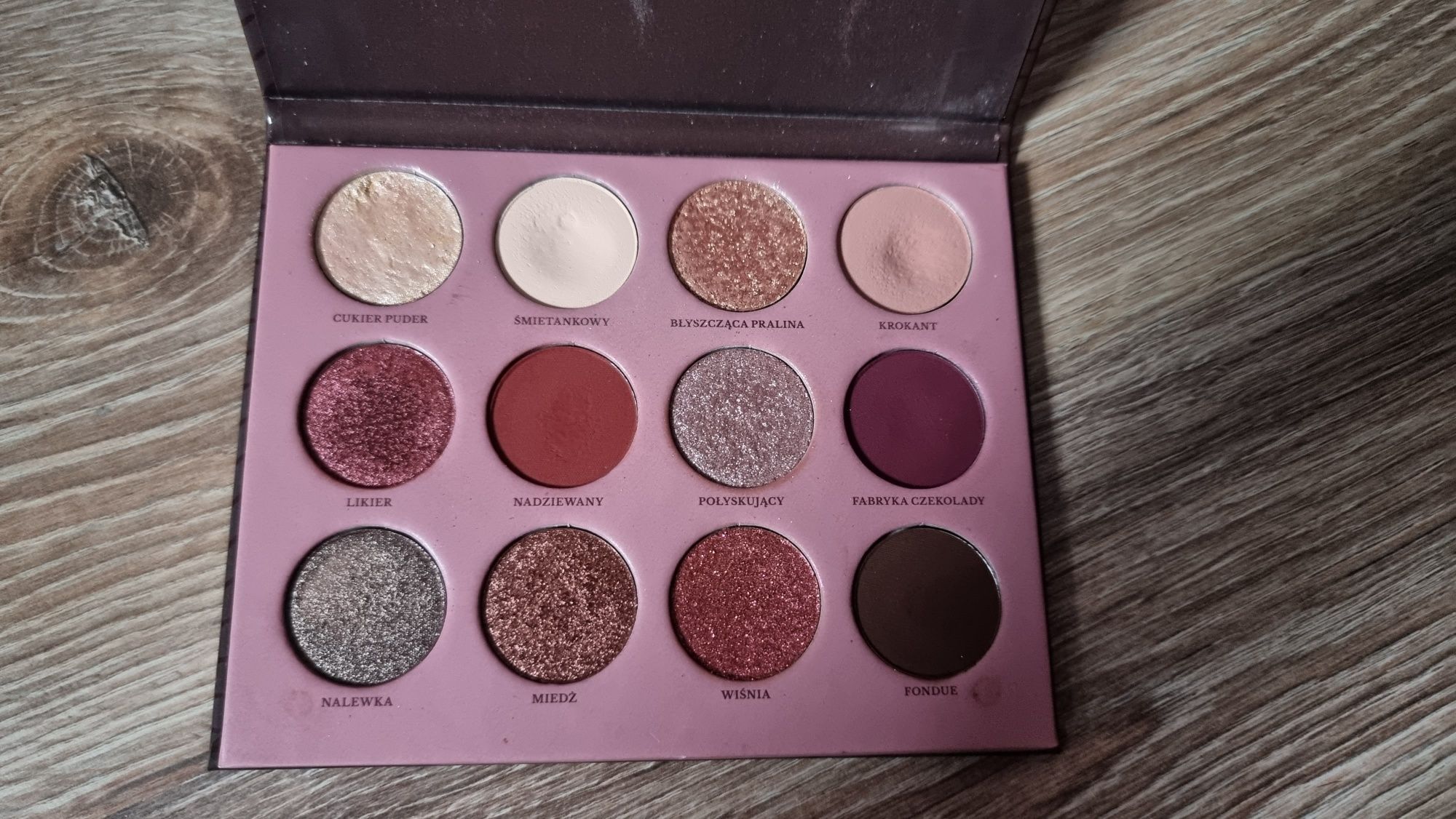 Glam shop paleta cieni Wiśnia w czekoladzie