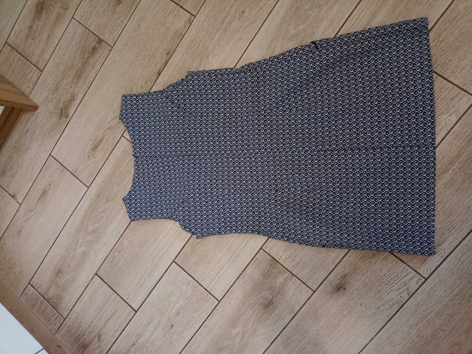 Quiosque sukienka, wzory , kieszenie stan jak nowa, XL