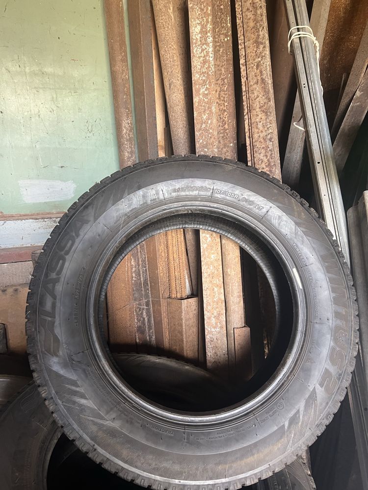 Шини 205/65R16C Lassa Wintus 2