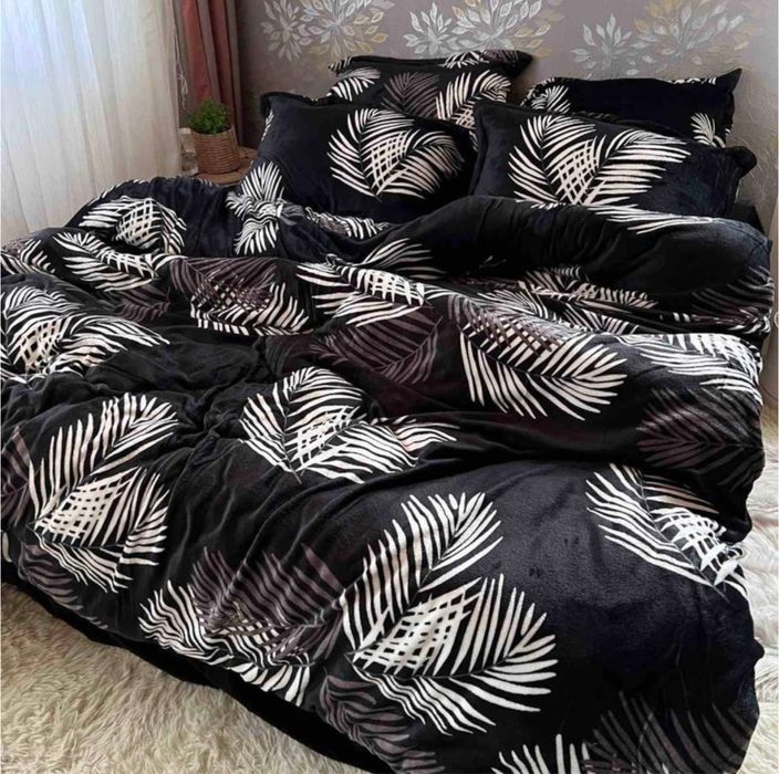 Постільна білизна велюр євро розмір з 4 наволчками