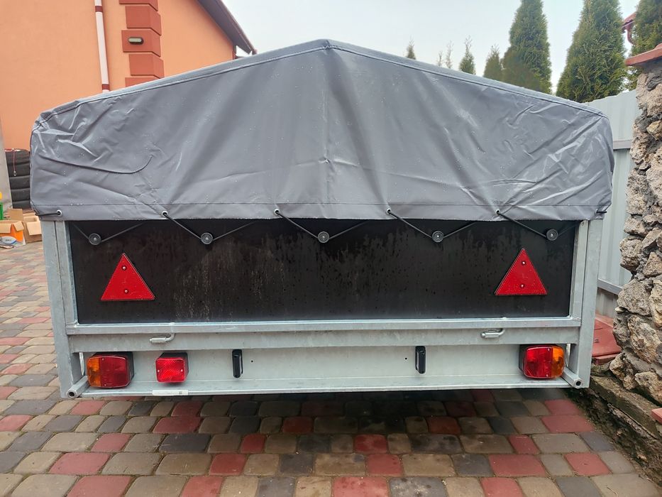 Прицеп причіп прицепи