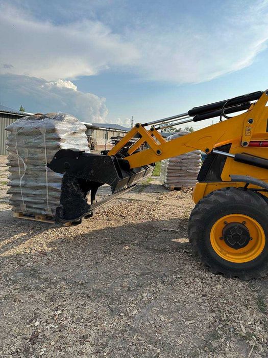 Послуги екскаватора навантажувача