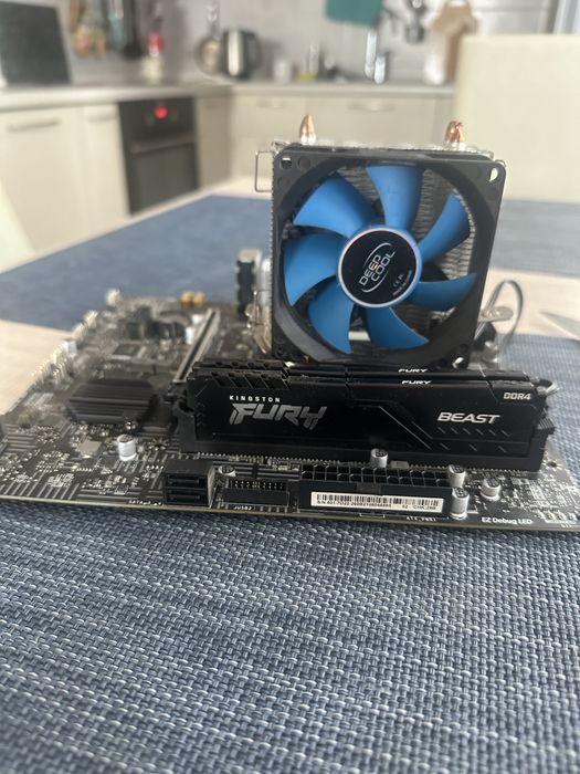 Комплект H510M-A PRO + i5 11600k + 2x8gb kingston fury