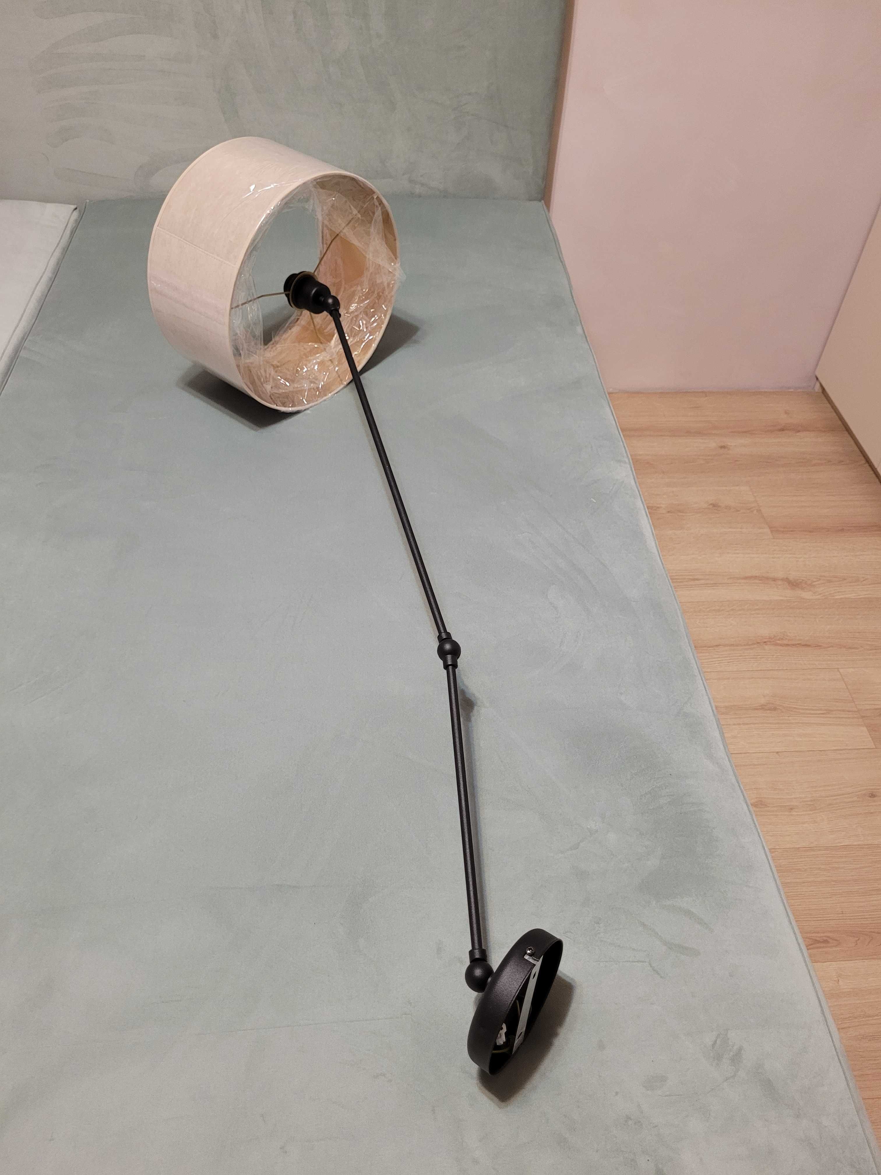 Lampa sufitowa regulowana nad stół (na wysięgnikach)