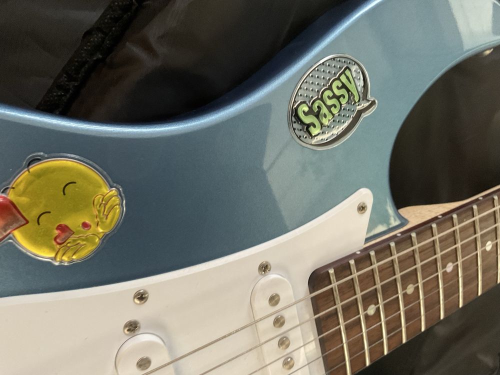 Електрична гітара Yamaha Pacifica у ідеальному стані з підсилювачем