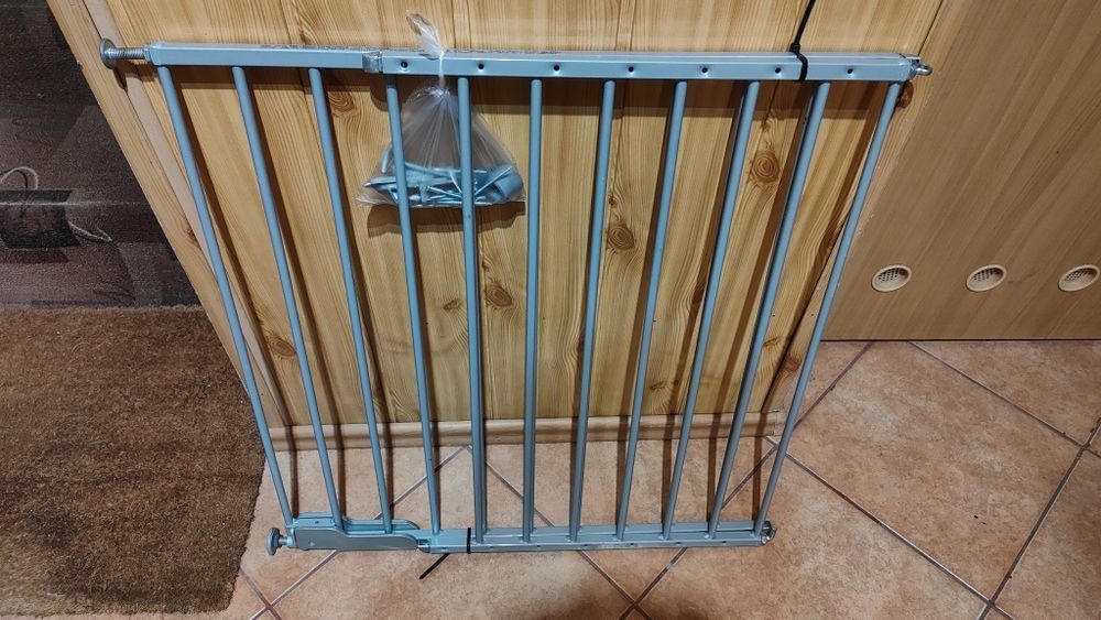 Bramka, barierka zabezpieczająca wejście na schody