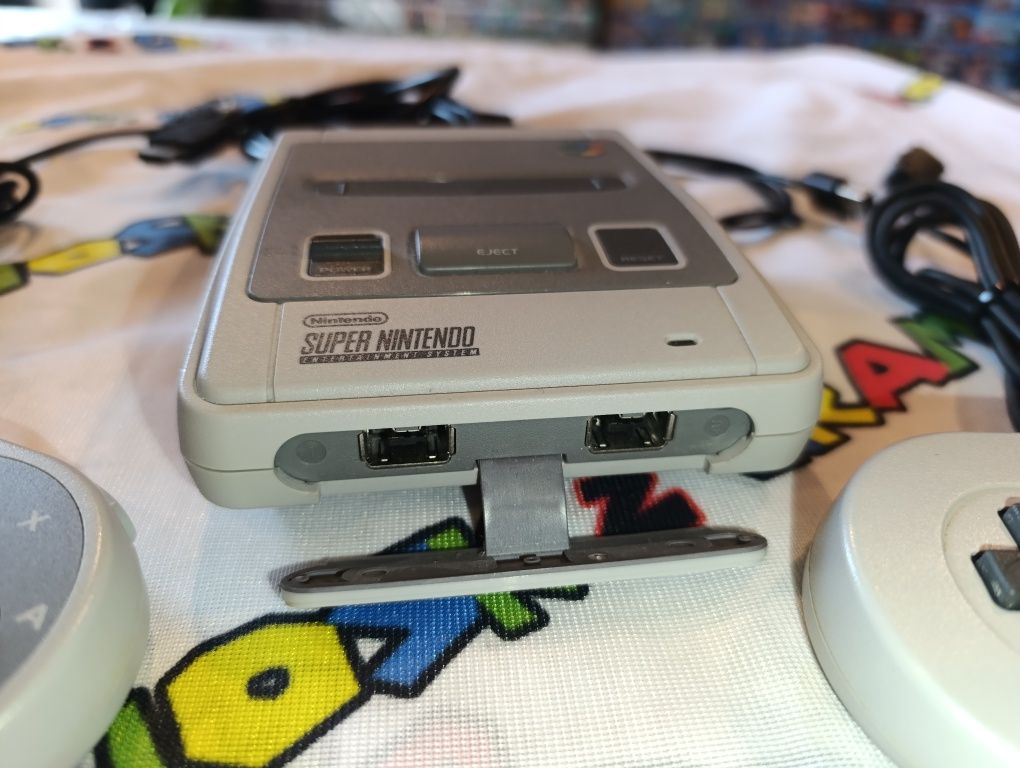 Konsola SNES Mini Super Nintendo MiNi super stan sprawna w pełni