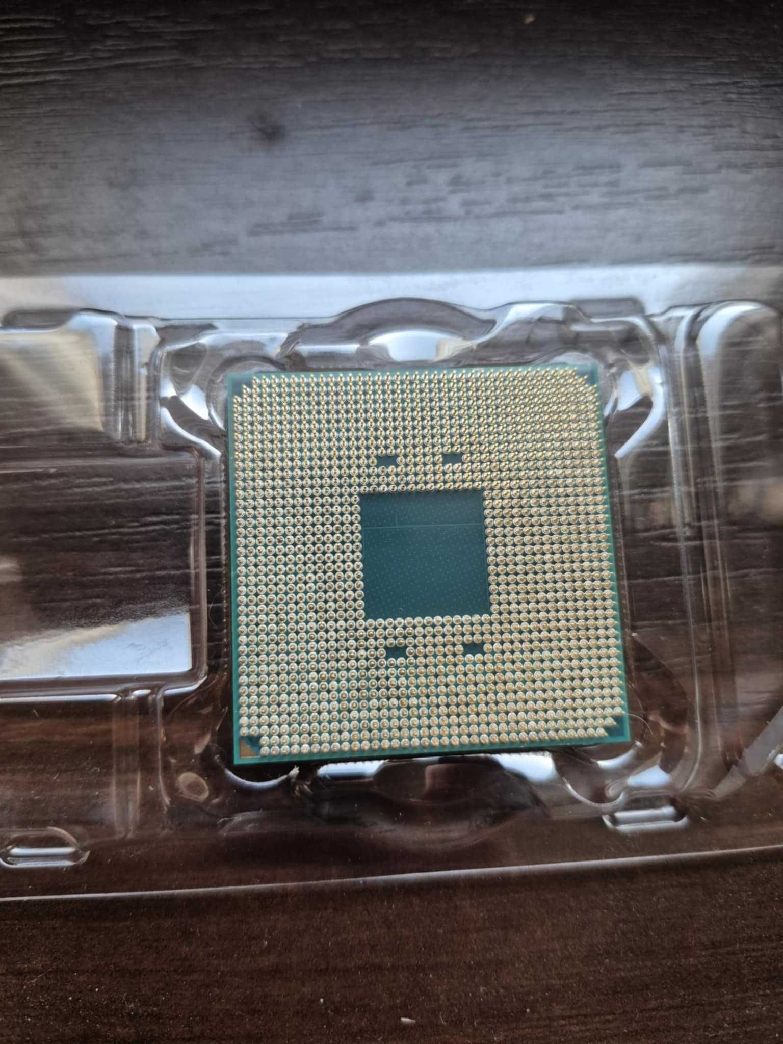 Procesor AMD Ryzen 5 5600X 6 x 3.7GHz Socket AM4