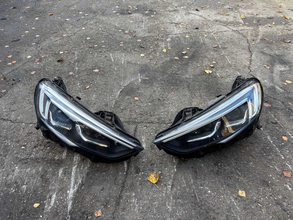 Opel Insignia B Lampa Lewa Prawa Lampy Reflektory Komplet FULL LED LUX