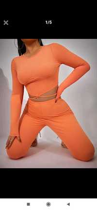 Nowy komplet sportowy pomarańczowy na siłownię damski prążkowany