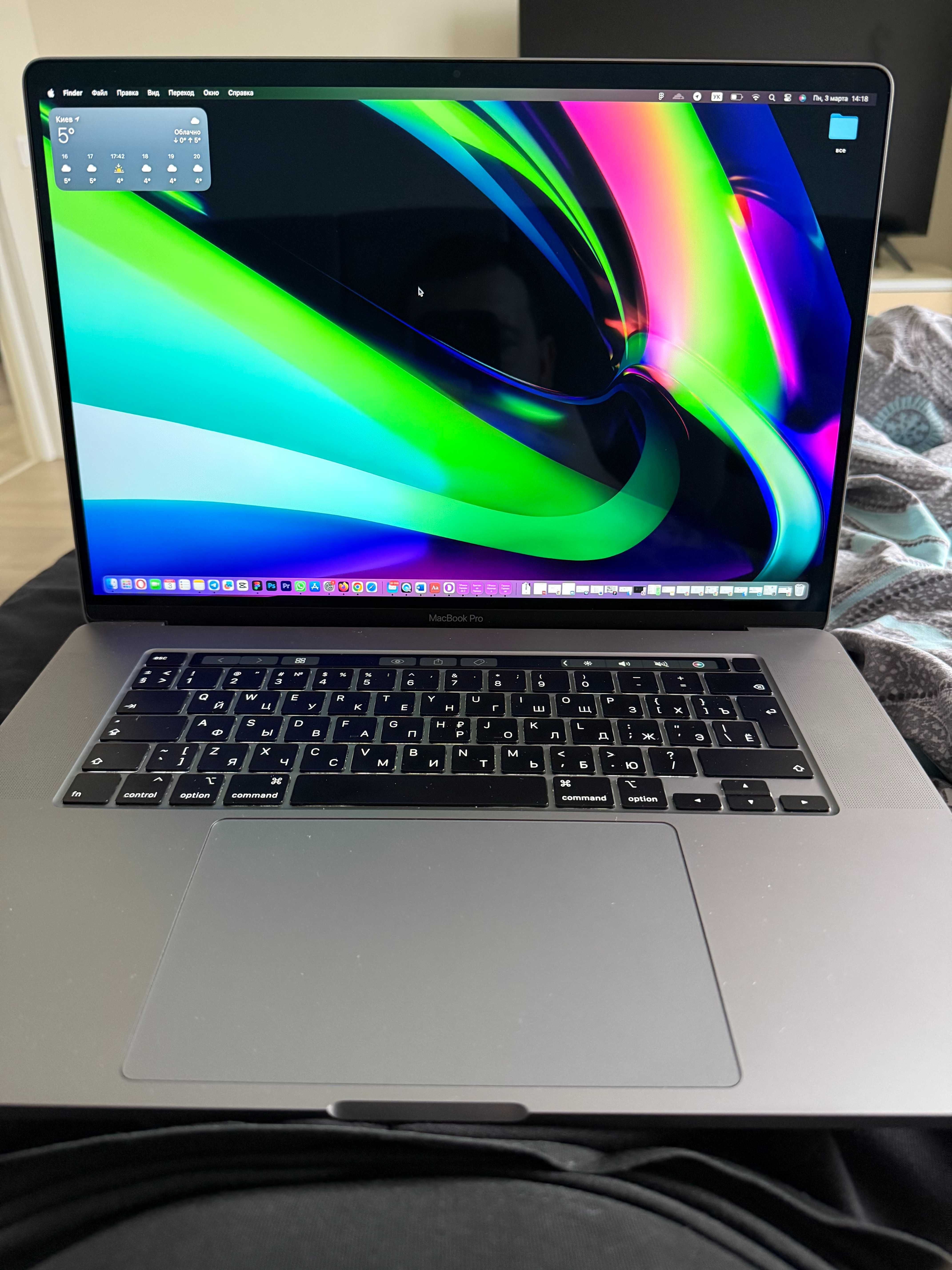 Macbook Pro 16 2019 16Gb. 512Gb SSD Ідеальний стан Touch Bar