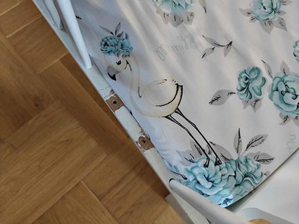 Łóżeczko białe, drewniane + przewijak Ikea ++ dodatki