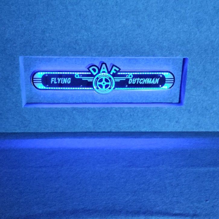 DAF logo Lustro LED  na tylna sciane, nad łóżko D01-BLUE