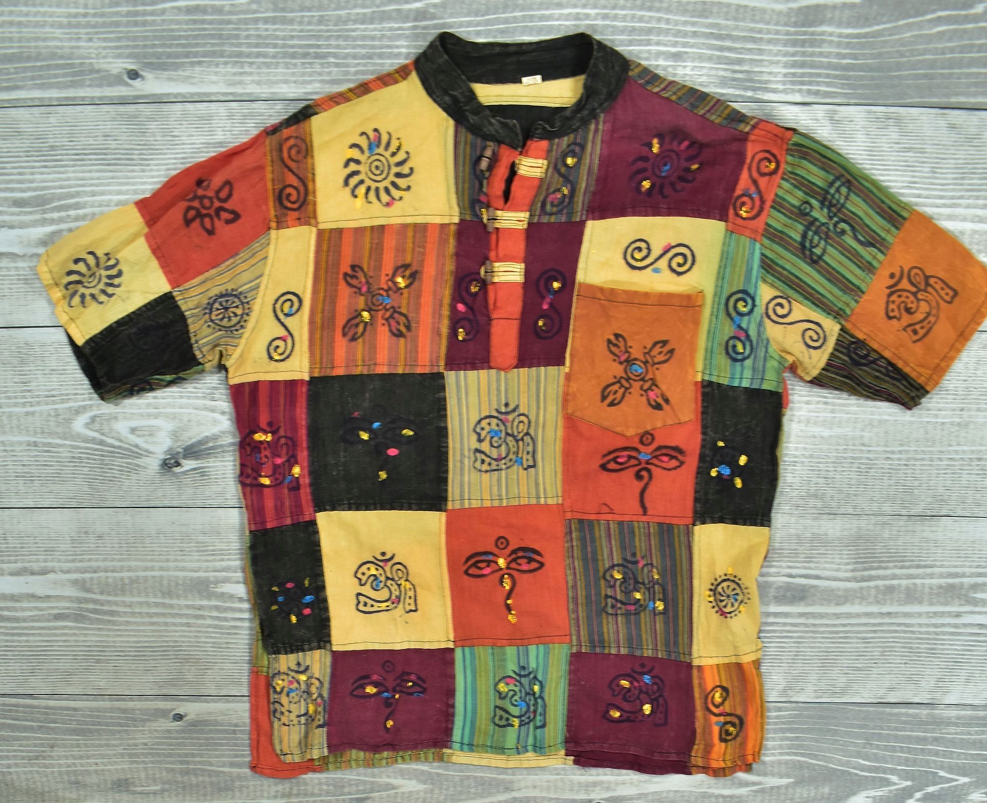 MADE IN NEPAL Bawełniana Koszulka Patchwork / XL