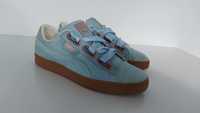 Buty sneakersy Puma Basket Heart Canada w rozmiarze 37,5