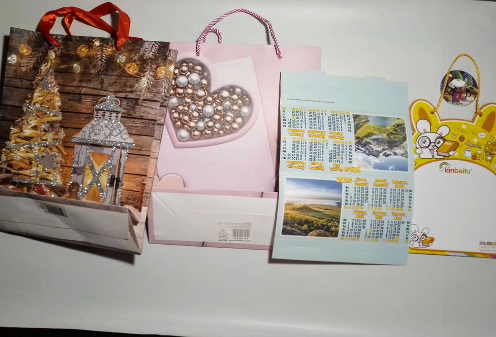 упаковка поделок детям прозрачная, коробка подарочная, пакет, стружка