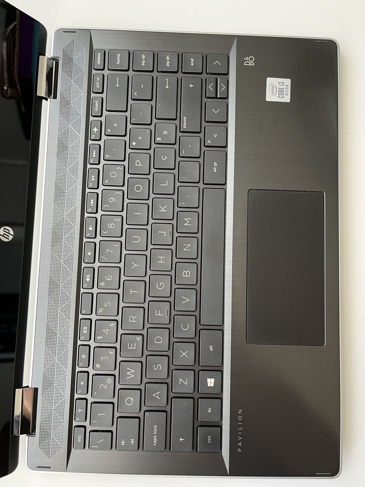 HP PAVILION ×360| Intel Core i3-10110U | 256 GB | 8GB