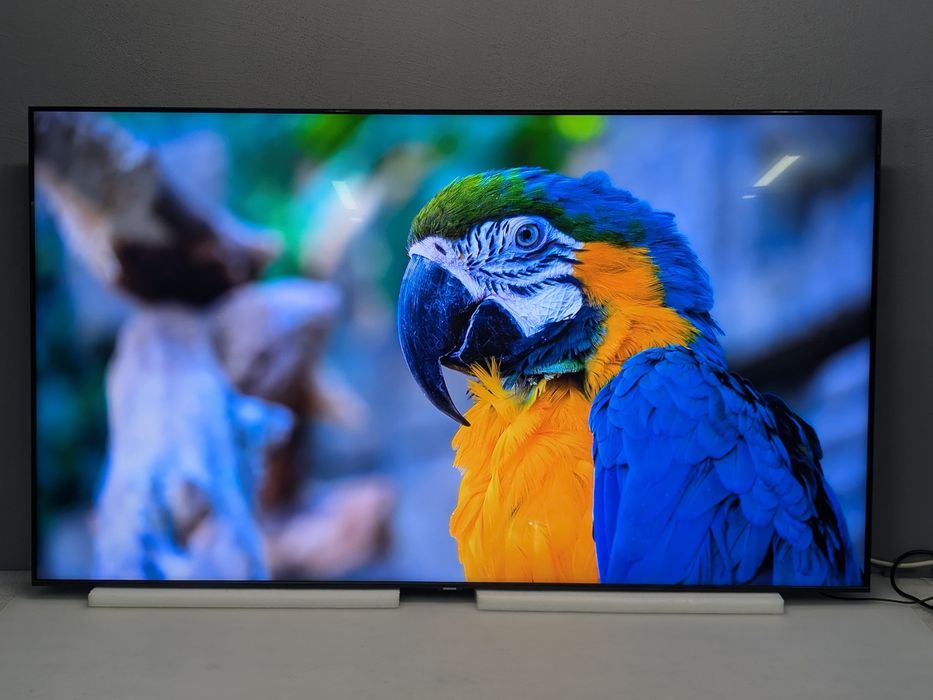 QLED Samsung GQ65Q60T Smart TV,  HDR10+ /2021 /