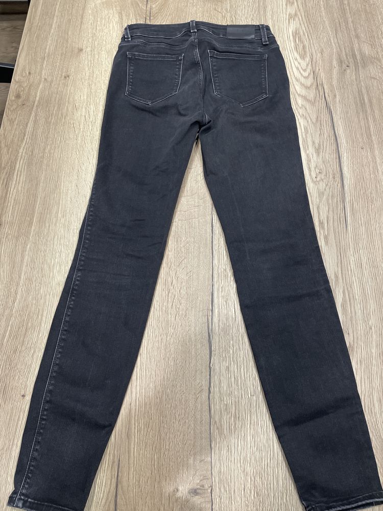 Jeansy Massimo Dutti 36 czarne