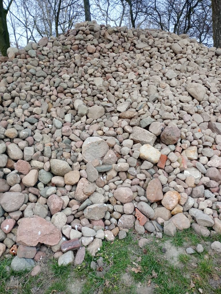 Kamień polny  czysty